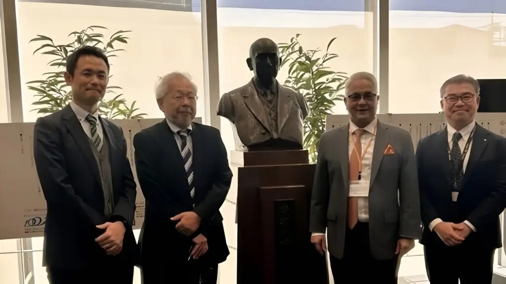 Corporate event group photo